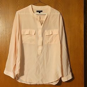 Like new Banana Republic silk blush, size large, blouse